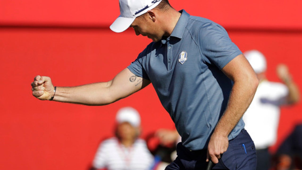 Danny Willett hears it from the Hazeltine crowd